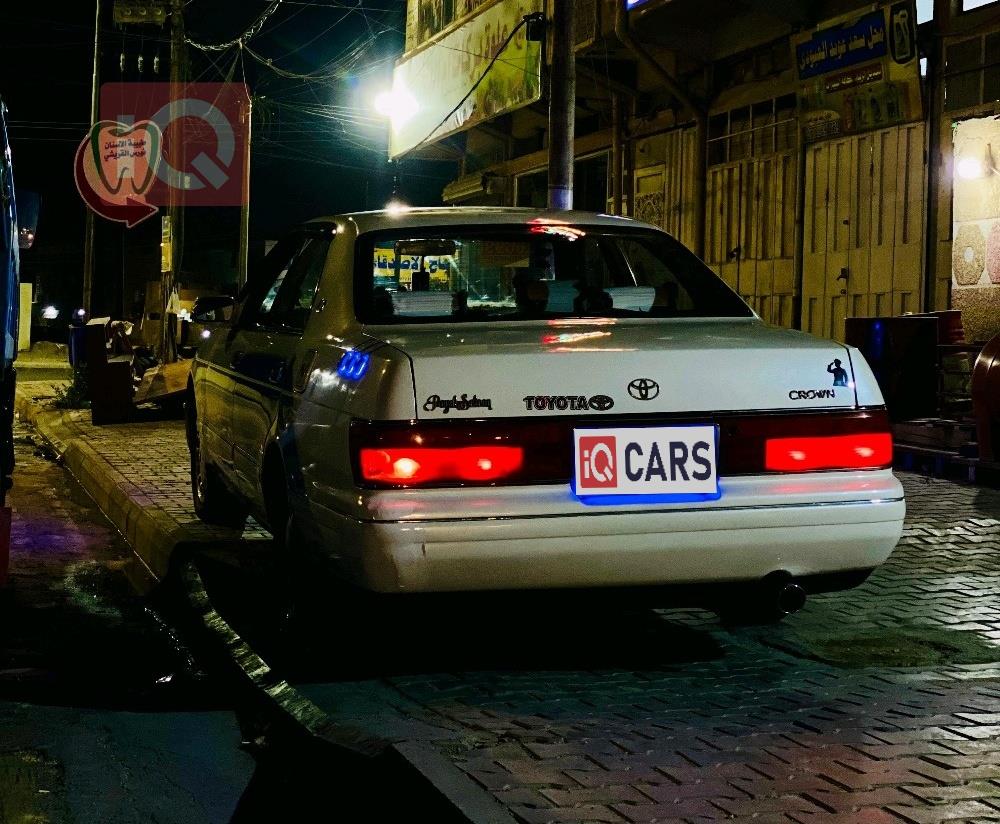 تويوتا كراون